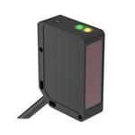 光电传感器 QMT42 Series: Fixed Field; Range: 1000 mm; Input: 10-30 V dc; Output: SPDT (Complementary) PNP; 2 m (6.5 ft) cable