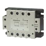 固态继电器(SSR) 3-pole panel mount SSR, Zero-cross switching with over-temperature protection, Operating voltage (Ue): 42 - 660 Vac (1600 Vp), Rated current (Ie): 55 Aac, Control voltage (Uc): 24 - 275 Vac / 24 - 50 Vdc, Built-in overvoltage protection