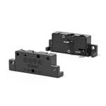断路器 Bimetal operated single pole motor protection controls with automatic reset actuation, small physical size, reliable snap-action mechanism.  Caution: In specifying these 2 products, care should be taken to ensure that automatic motor