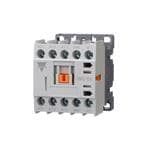 机电接触器 Three pole miniature style 6Amps (AC3 at 440VAC) contactor with screw clamp terminals, 230 VAC 50/60Hz coil and one normally open auxiliary contact.